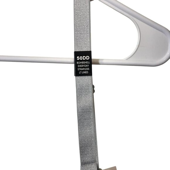 Torrid 50DD Bombshell Everyday Strapless Lined Bra With Lace & Removable Multi-W - Picture 2 of 7